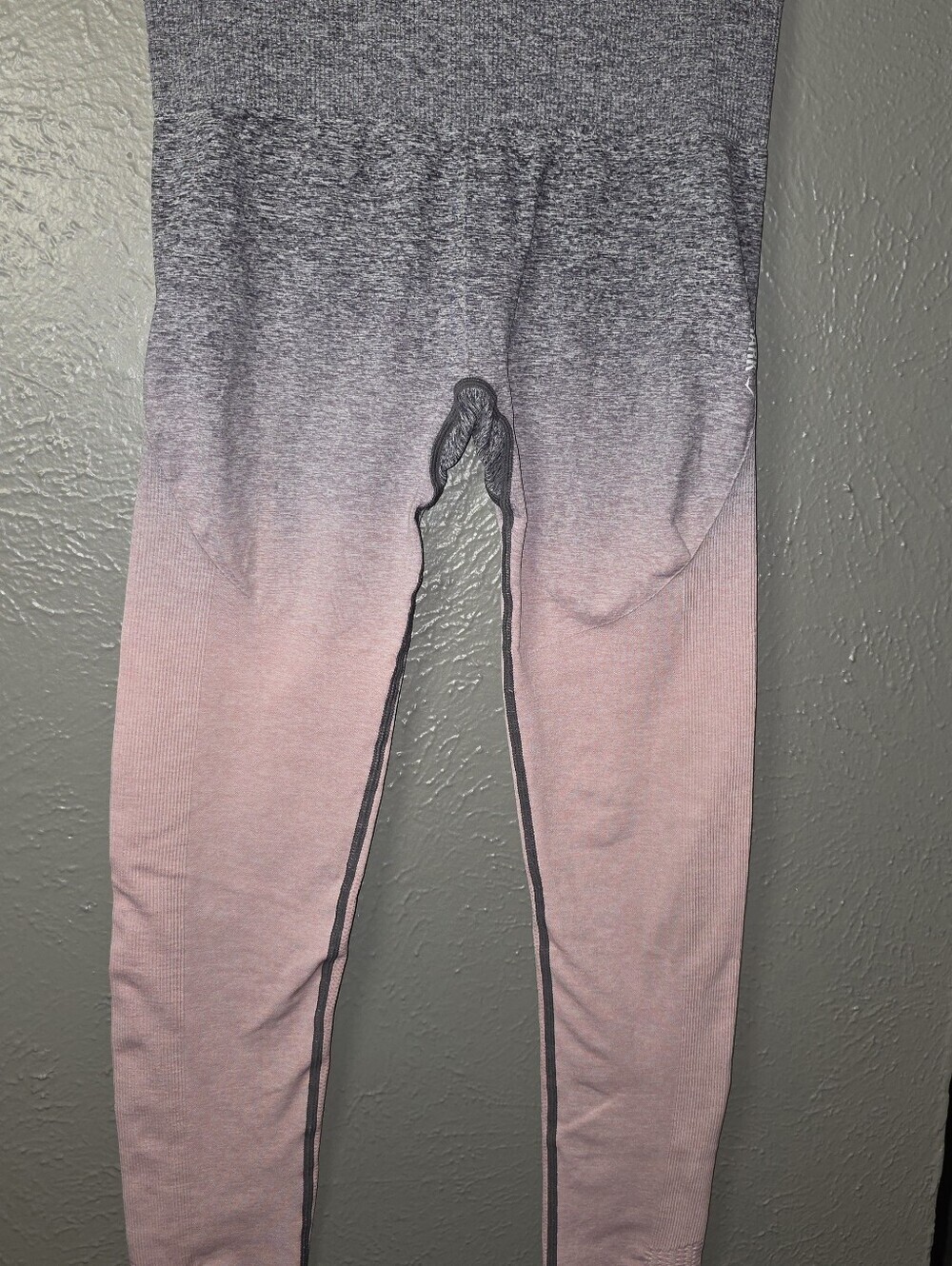 Gymshark Adapt Ombre Seamless Leggings Gray Pink Size Medium / Small